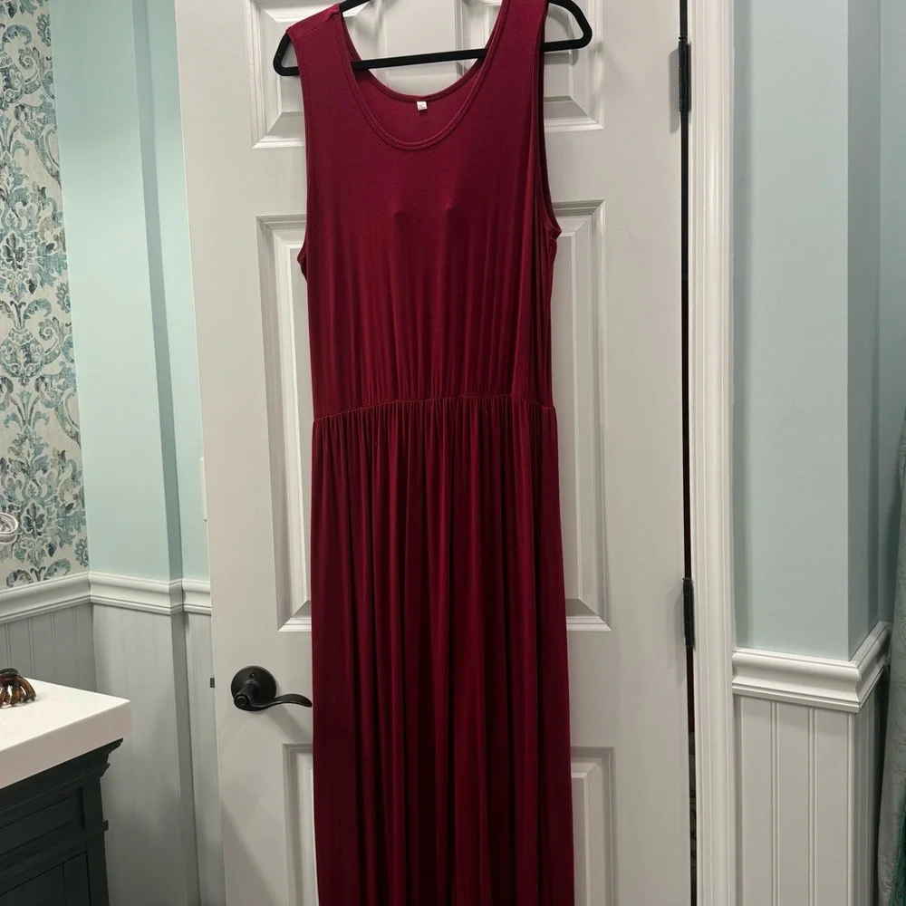 Maroon Maxi Dress - Picture 1 of 2